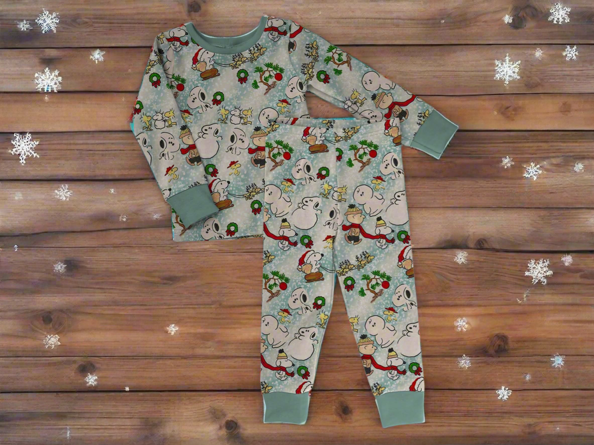 Bamboo Christmas Lounge Set from CoZCo